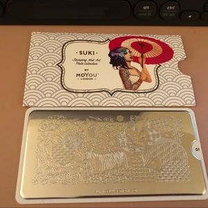 MoYou Stamping Plate - Suki 01